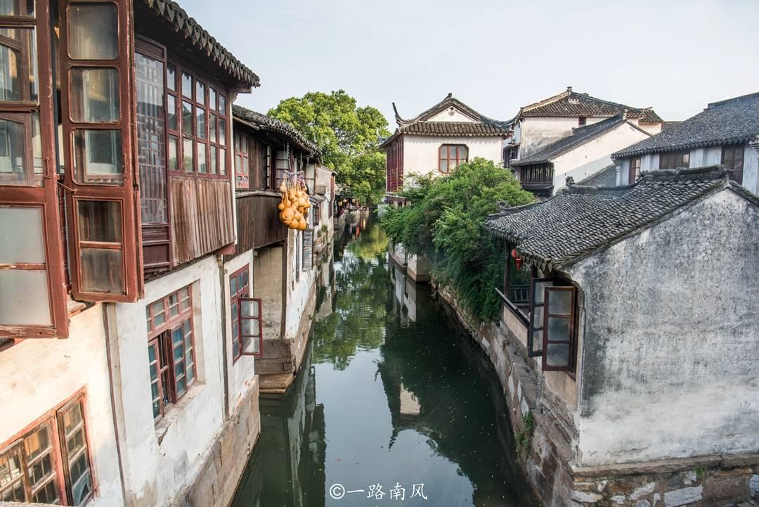 拯救被困的穷人